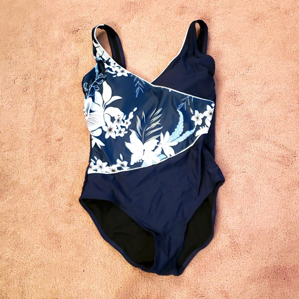 NWT Love Flower Swimsuit - Picture 1 of 7